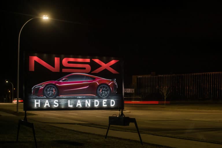 Illuminated portable sign rental