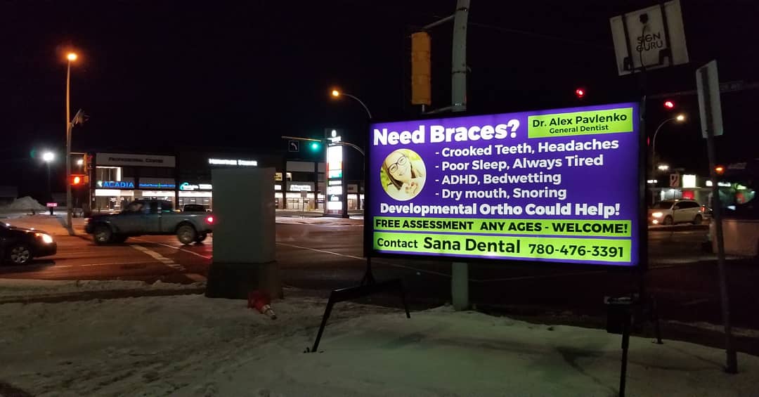 Thunder Bay mobile sign