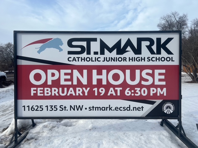 Custom Outdoor Mobile Sign Rentals